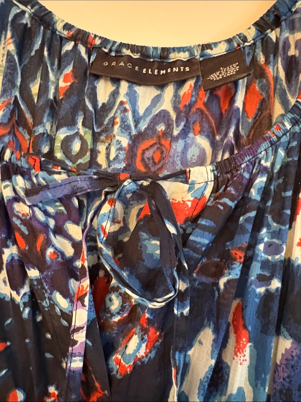 Grace Elements Blue Patterned Midi Dress with Red Accents - Picture 2 of 6